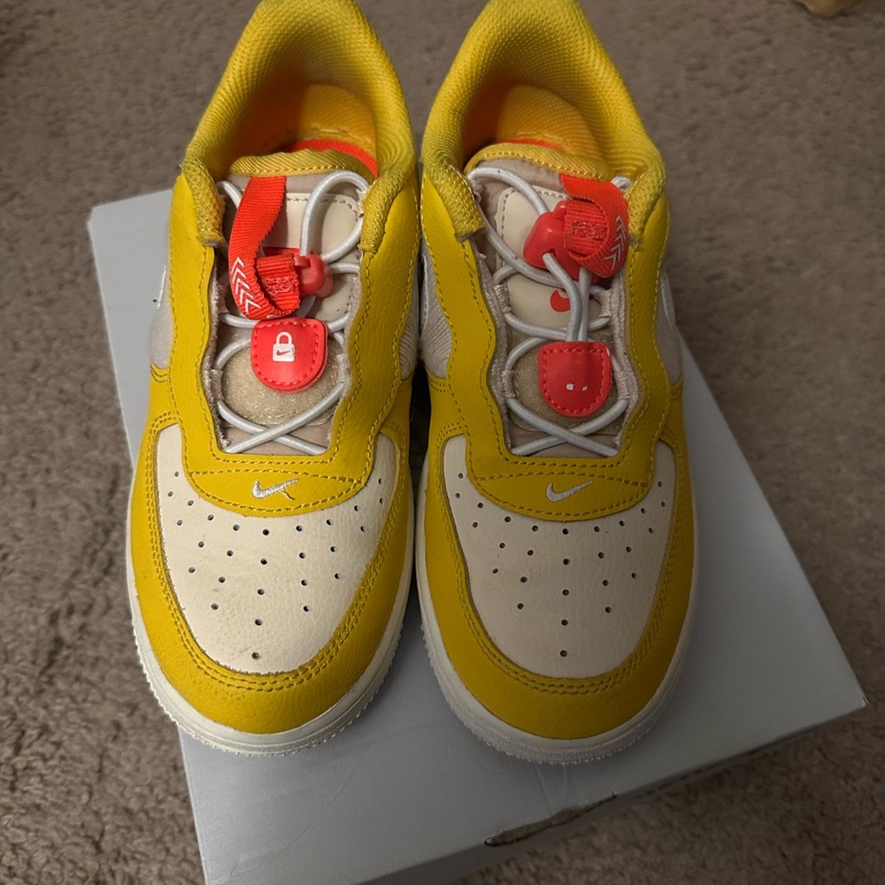 Air Force Togglr SE